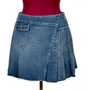 Soho Jeans Y2K Pleated Denim Mini Skirt - Asymmetrical Raw Hem - Size 11